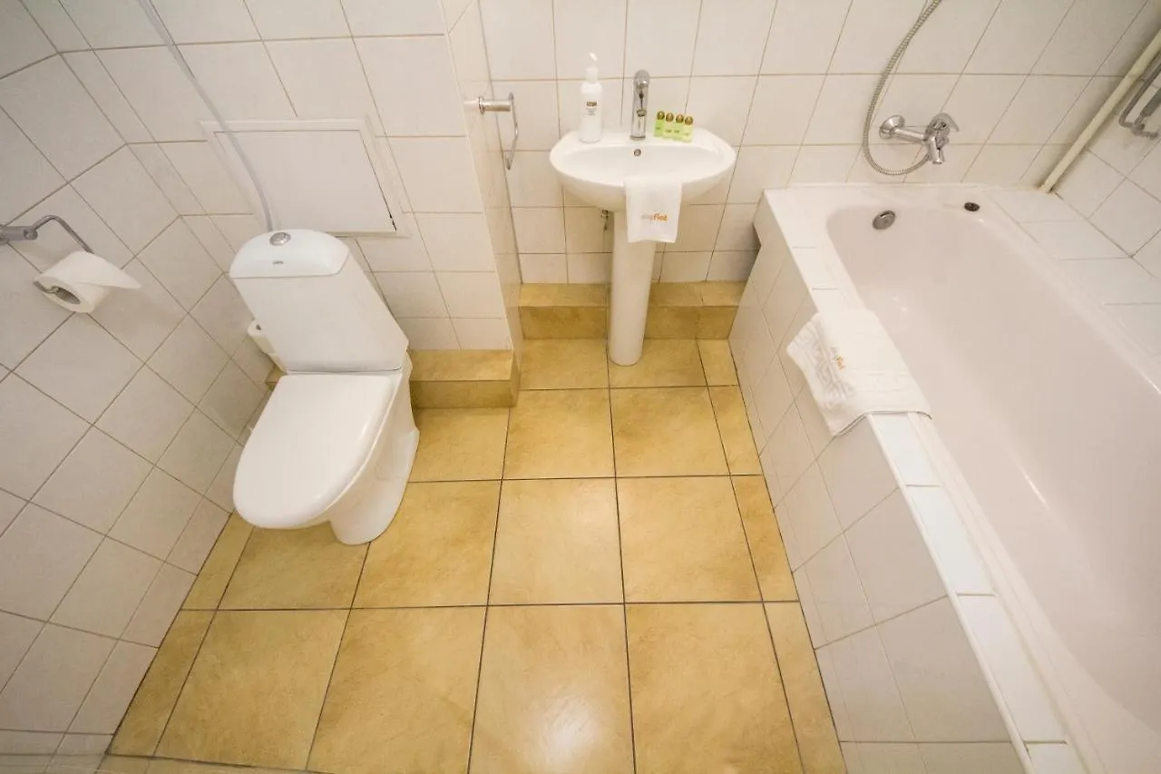 Apartment with jacuzzi and view on Khreschatyk Kijów 0*,