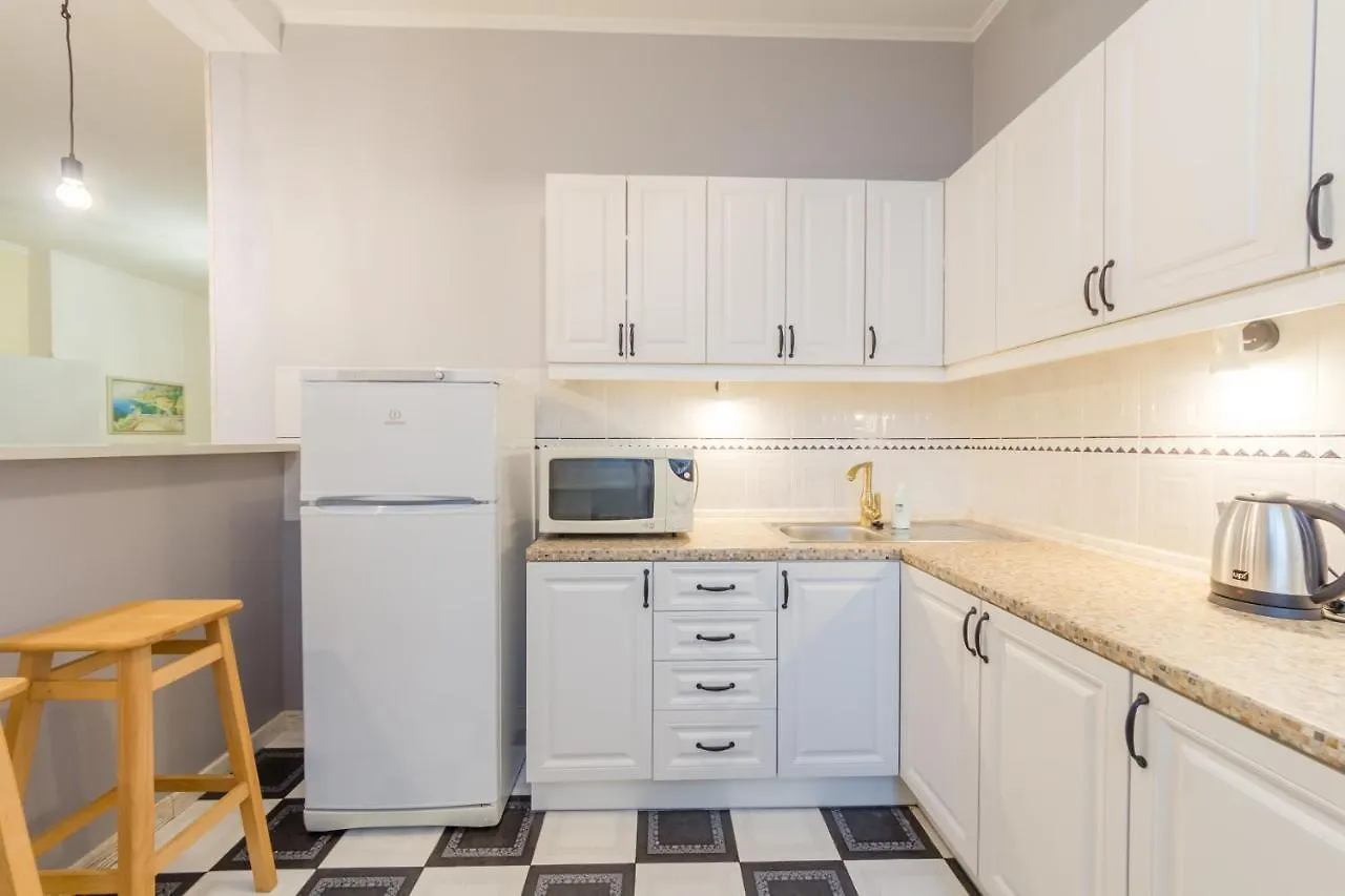 Apartment with jacuzzi and view on Khreschatyk Kijów